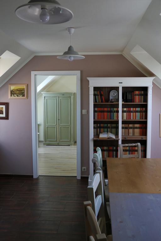 Fogado A Patkolokovacshoz Vendeghaz Szekszard B&B 외부 사진