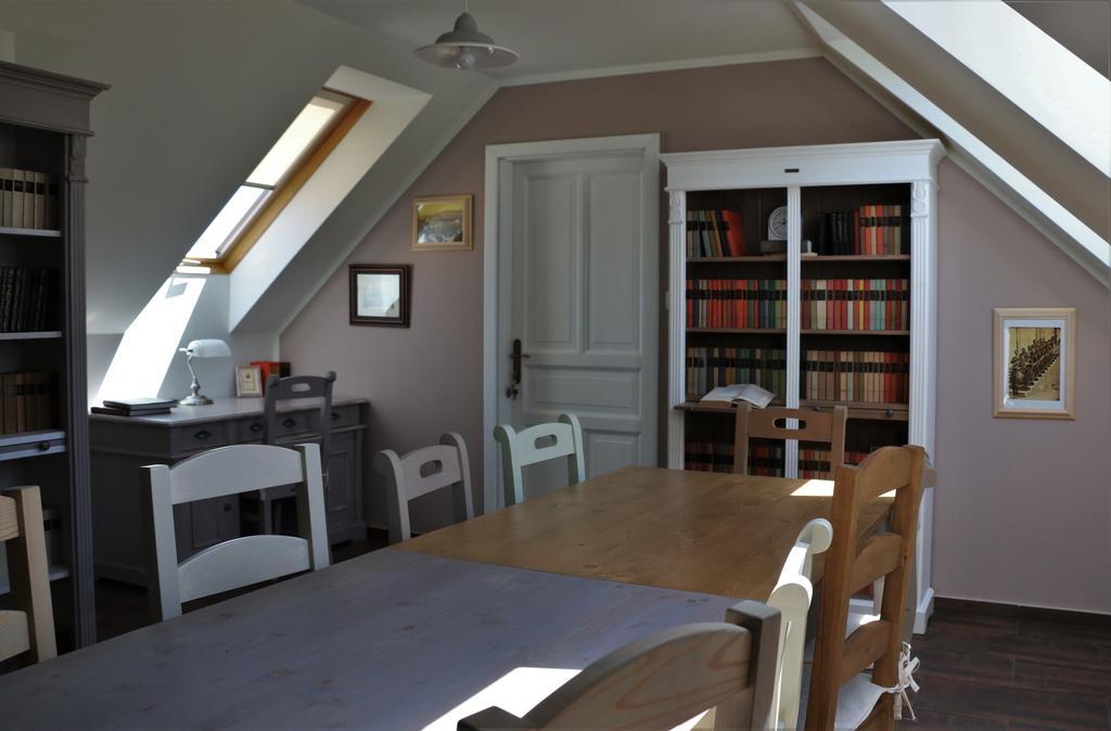 Fogado A Patkolokovacshoz Vendeghaz Szekszard B&B 외부 사진