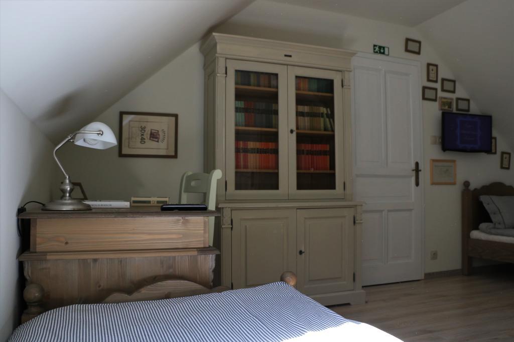 Fogado A Patkolokovacshoz Vendeghaz Szekszard B&B 외부 사진